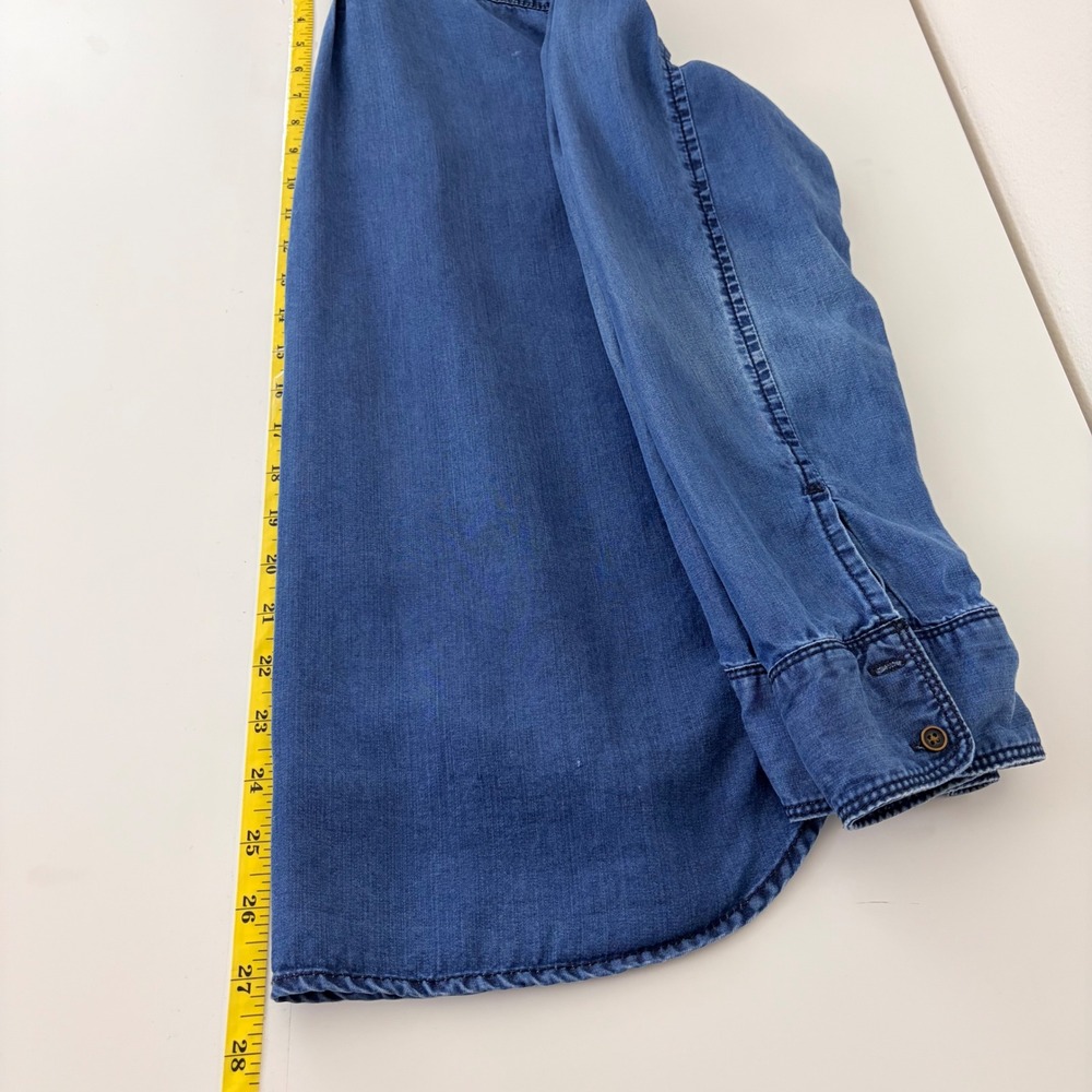 Caslon Womens Petite Large Blue Denim Classic Chambray Button Down Shirt Casual - Picture 4 of 7